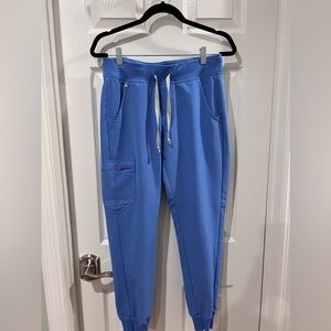 Women’s FIGS Zamora scrub jogger pants SMALL